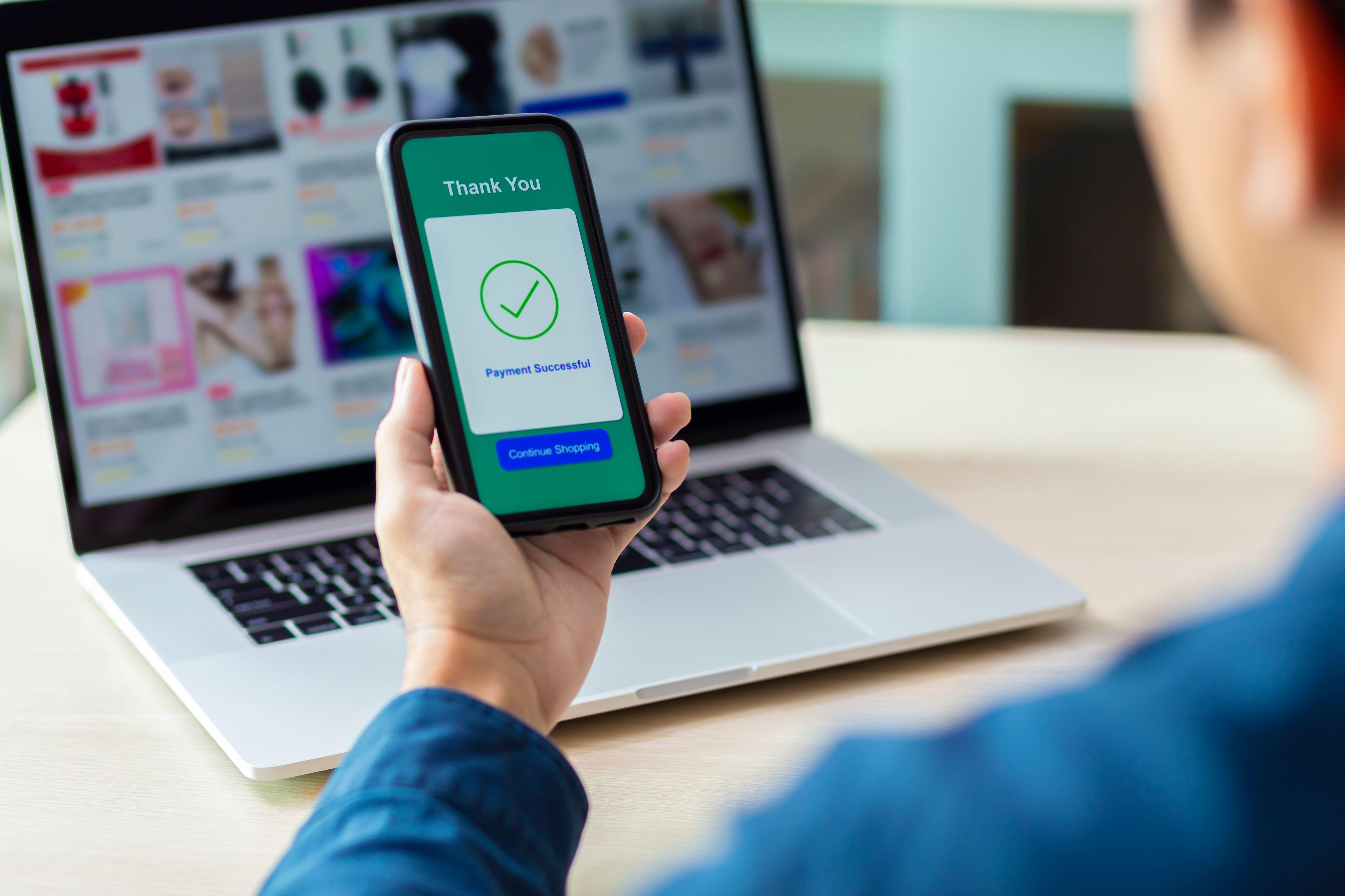 Pakistan Retail Payments Hit 166 Trillion